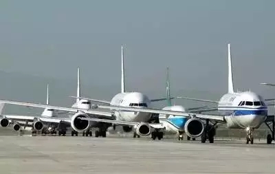 首都、南苑机场绕飞