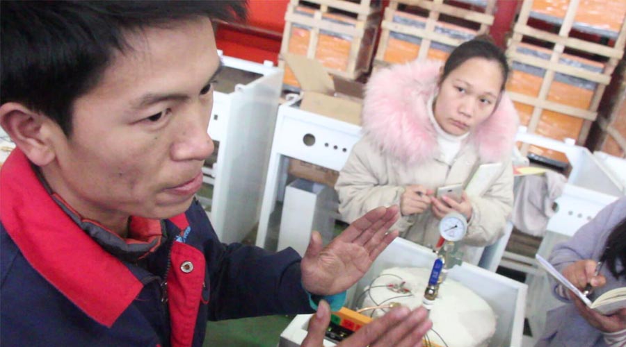 芭乐视频APP黄色版下载安装员工培训