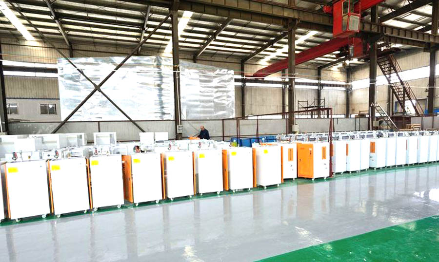 芭乐视频APP黄色版下载安装车间