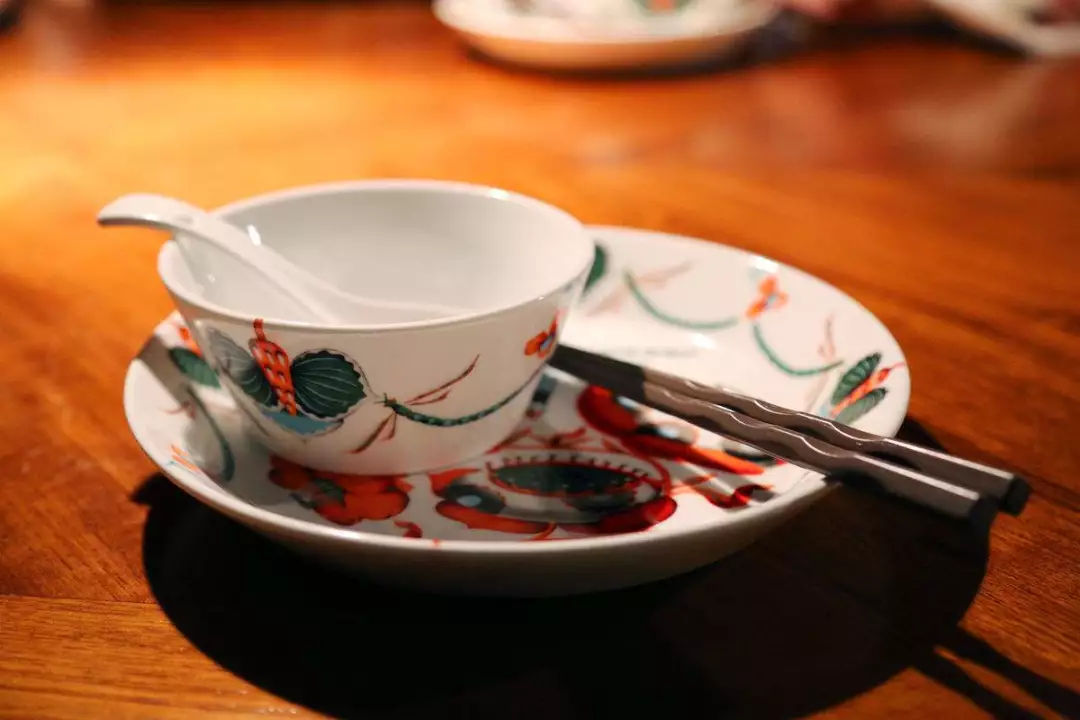 开水烫碗筷 开水烫碗筷