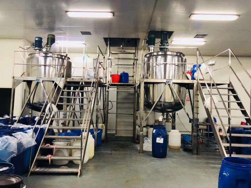 化工厂使用芭乐视频APP黄色版下载安装配套生产洗发水