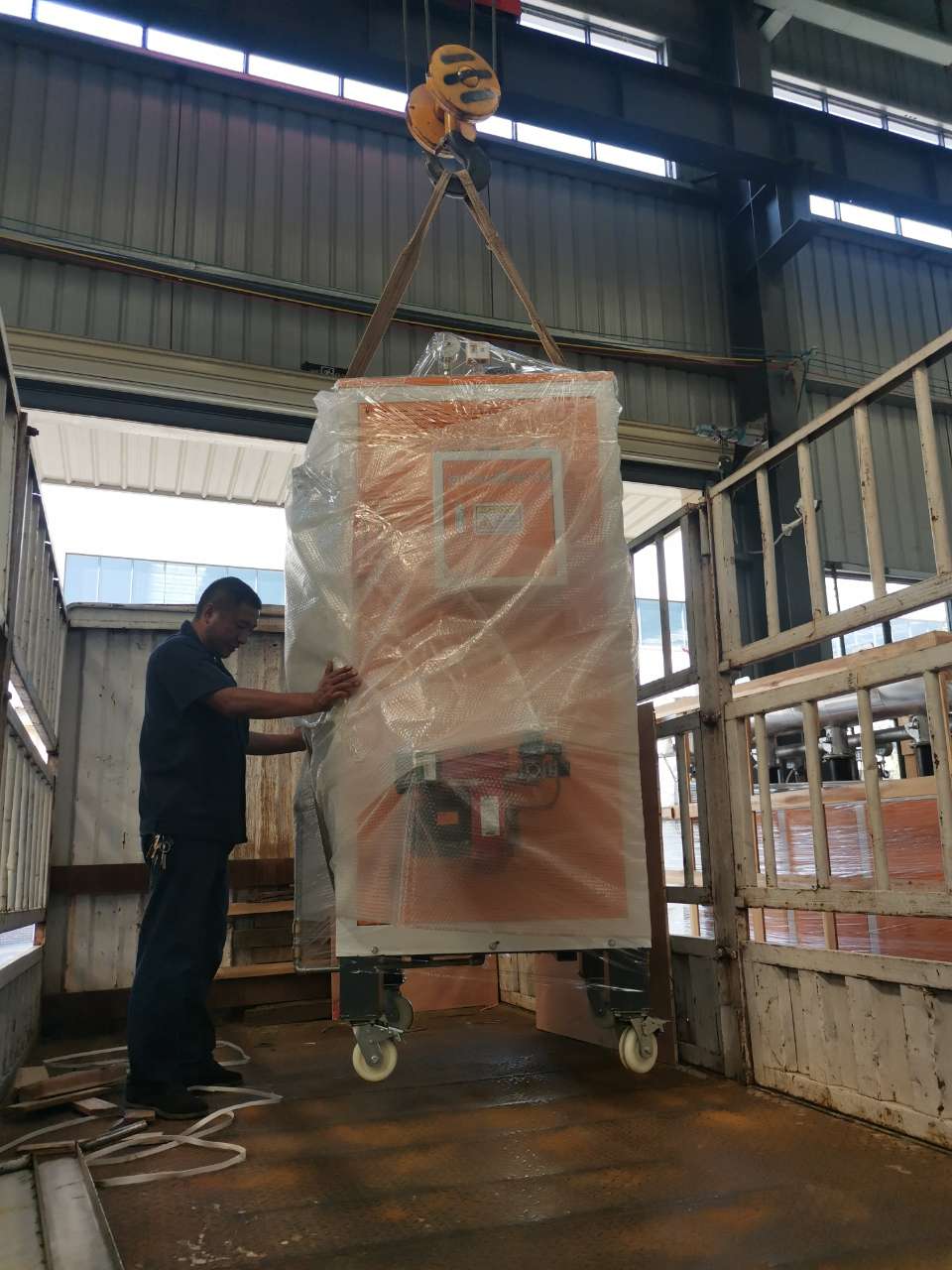 洁净蒸汽助力食品生产，湖南食品加工洁净蒸汽发生器发货啦