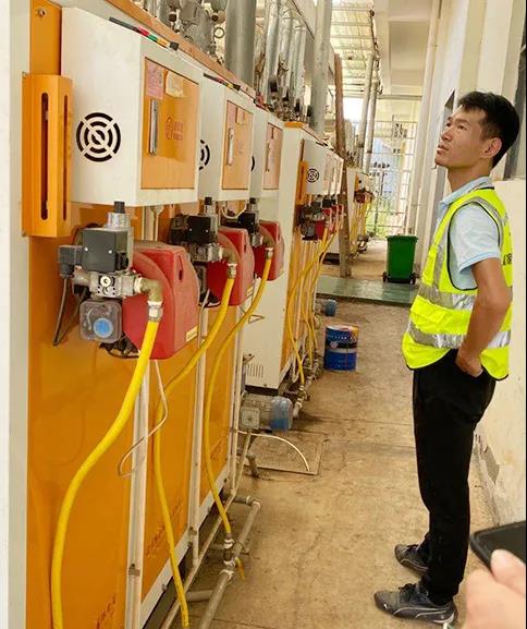 芭乐视频APP黄色版下载安装售后流动车湖北行